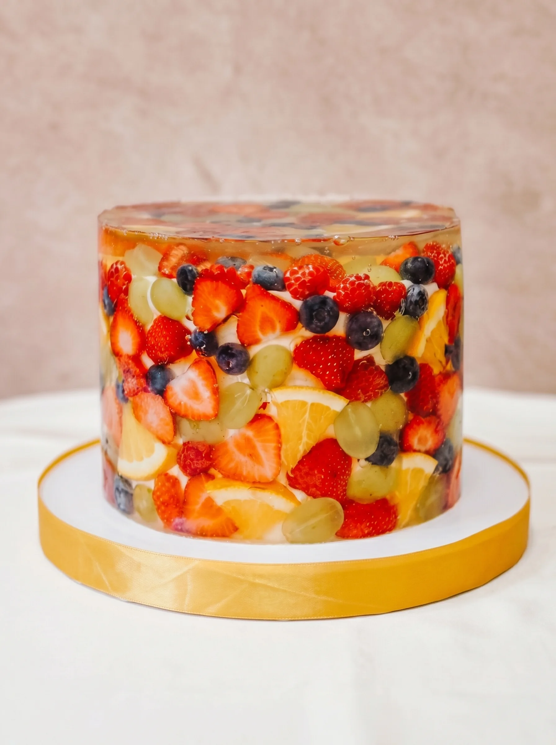 Tort Glass Cake z owocami