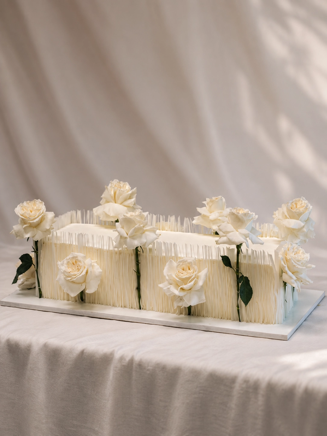 tort-weselny-podłużny-long-cake